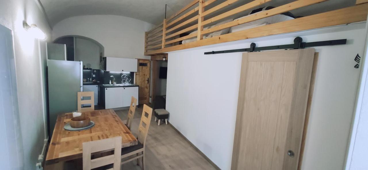 Joli studio mezzanine, à 2 pas de la plage Menton Exterior foto
