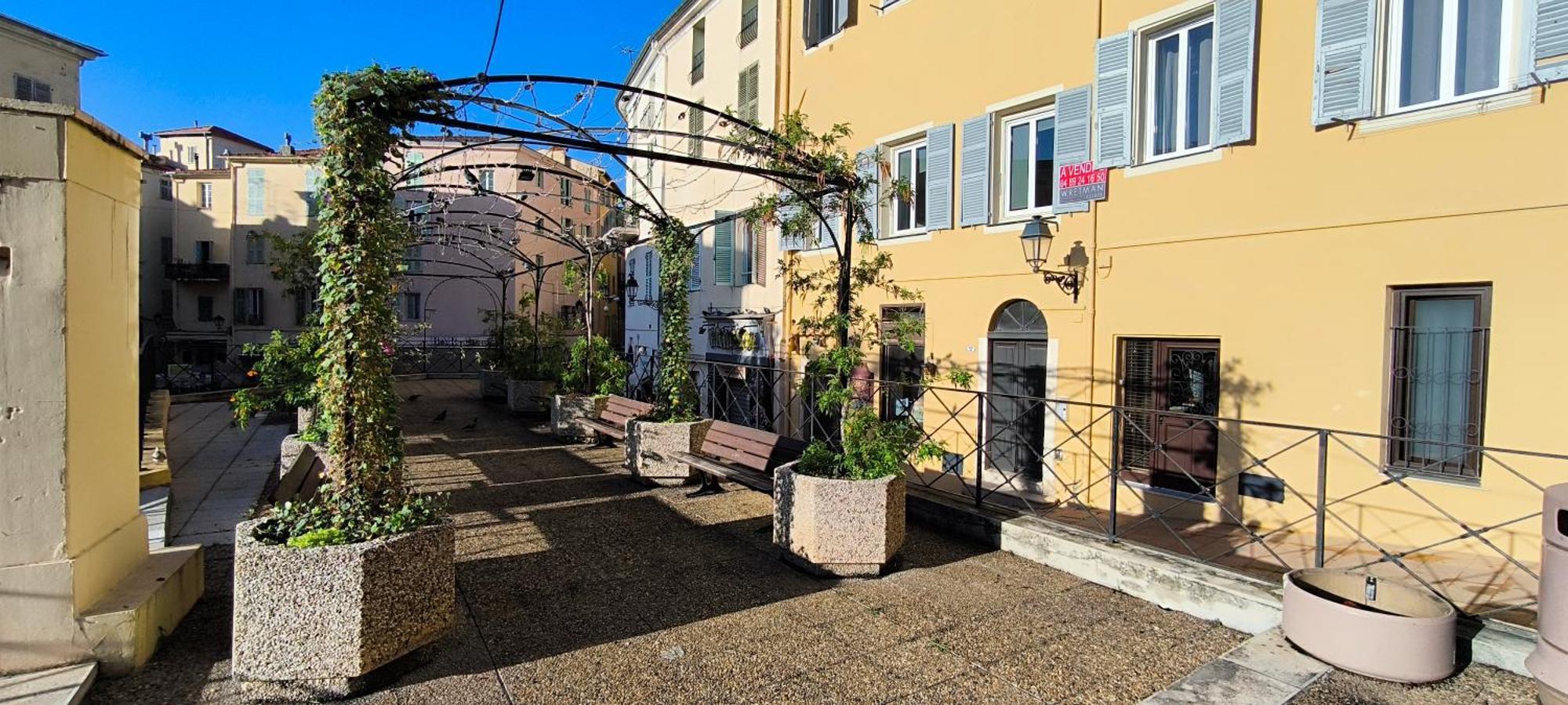 Joli studio mezzanine, à 2 pas de la plage Menton Exterior foto